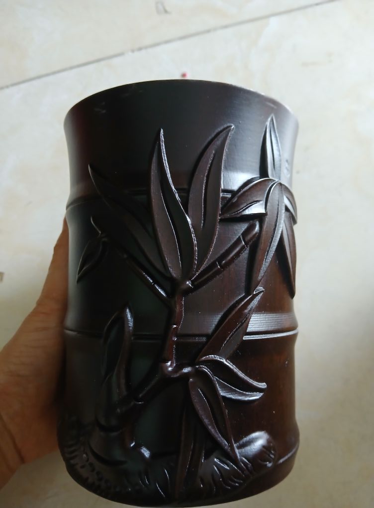 Ống gỗ đựng bút khắc lá trúc